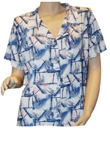 Camisa de verano para mujer en punto seda. Detalle frontal.