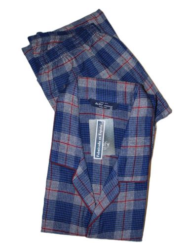 Pijama largo de franela a cuadros para hombre. Color marino cuadros.