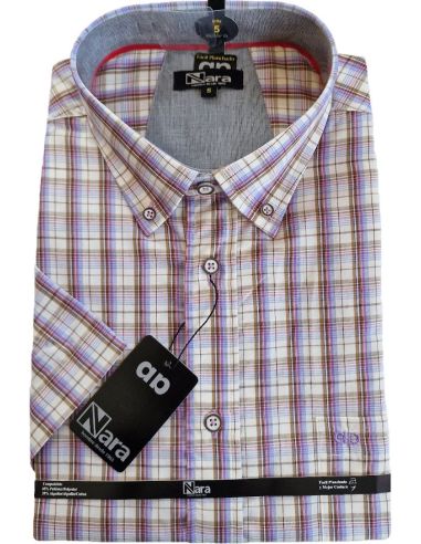 Camisa de verano para hombre. Detalle frontal.